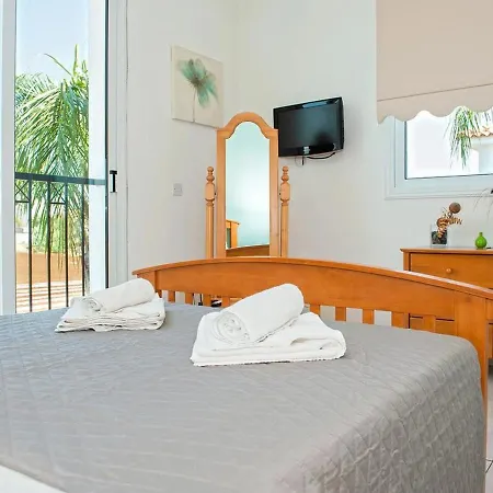 Peora46 Villa Protaras